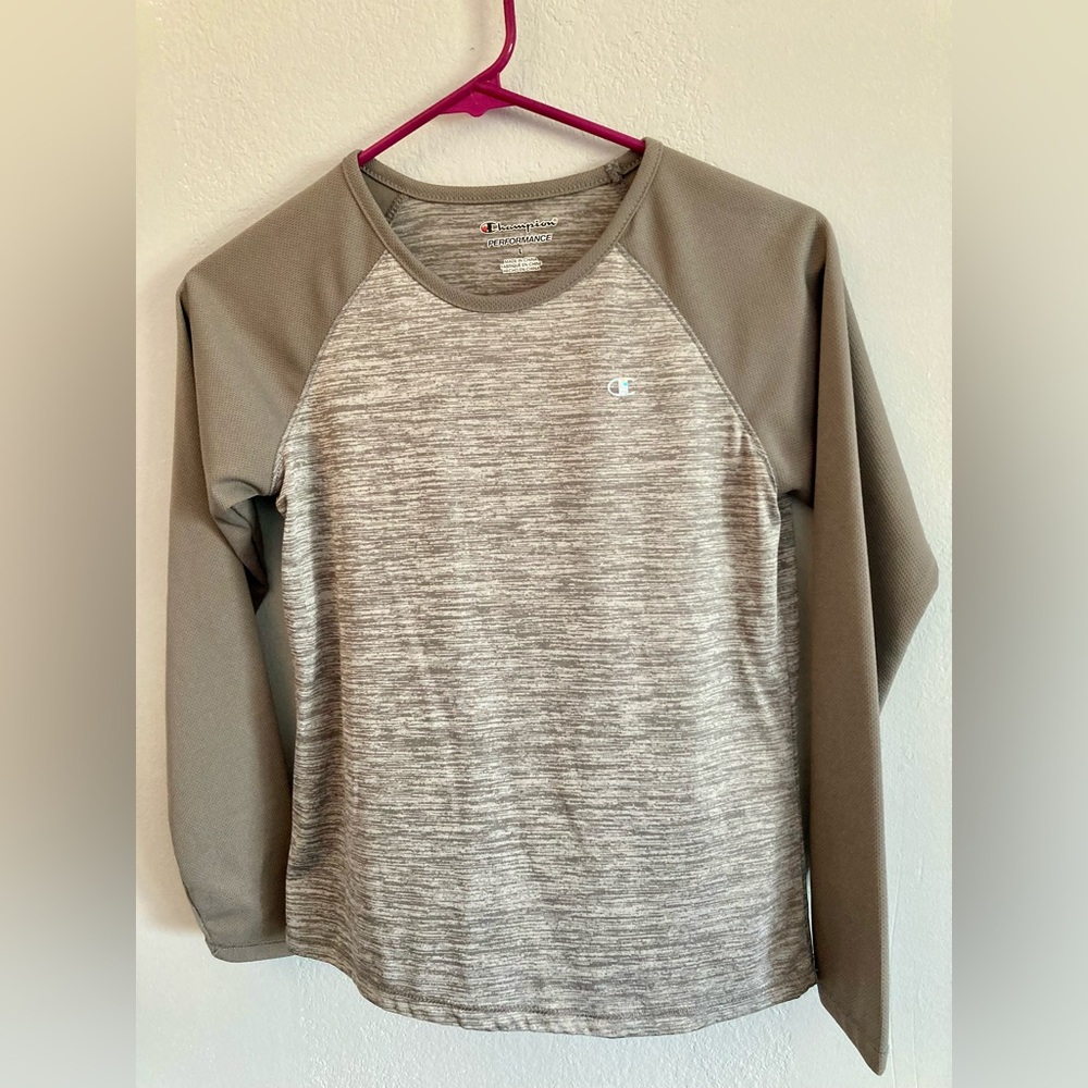 Champion Performance Long Sleeve Lightweight Tee - L (Juniors)
